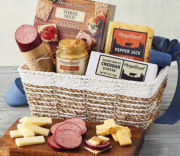 1602050699meats n cheese gift basket