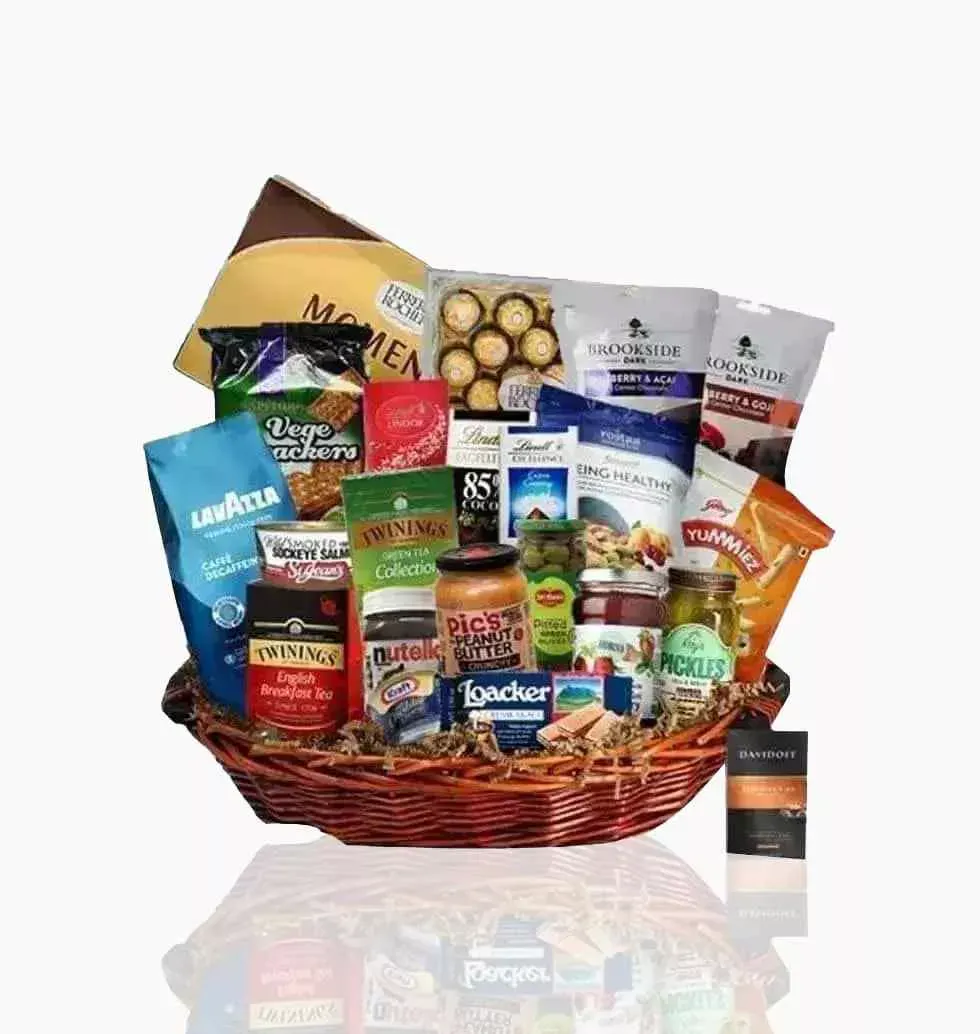 Stellar Gift Basket With Delectables