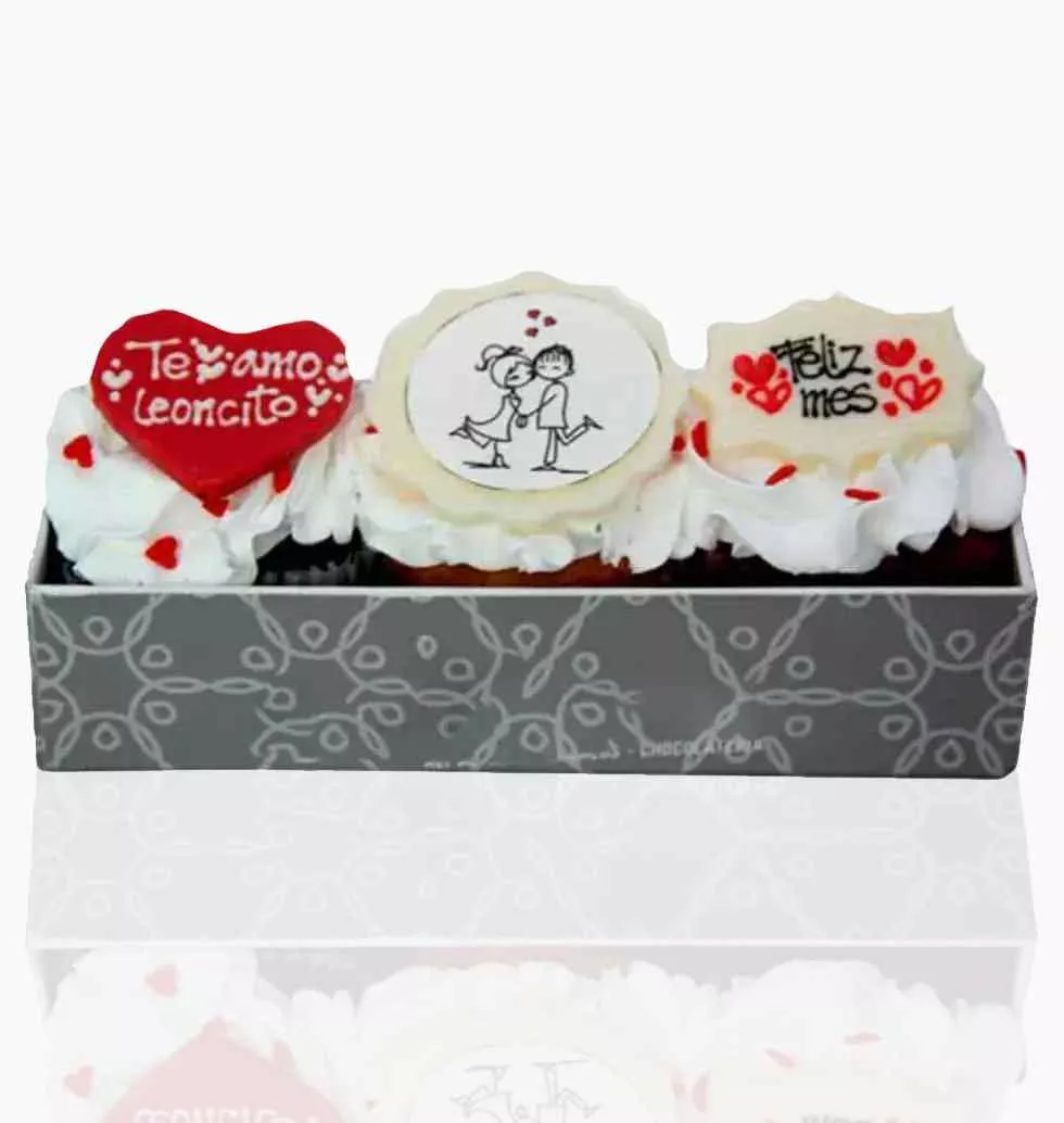 3 Romantic Couple Cupcakes