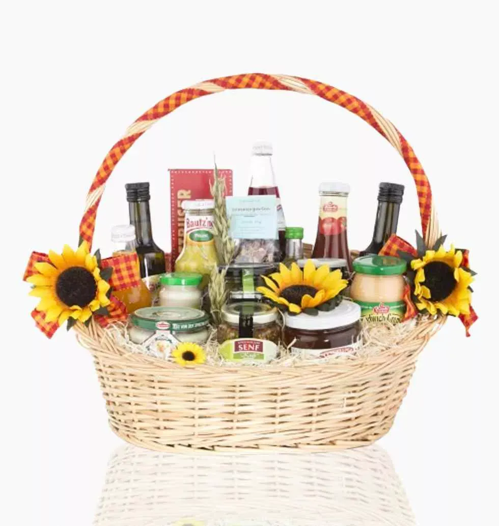 Culinary Delights Basket Without Alcohol