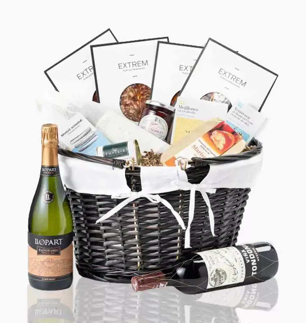 Executive Wine & Food Basket