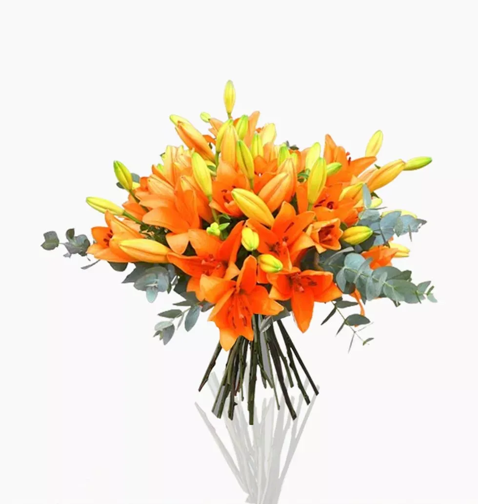 Radiant Sunset: Orange Lily Bouquet