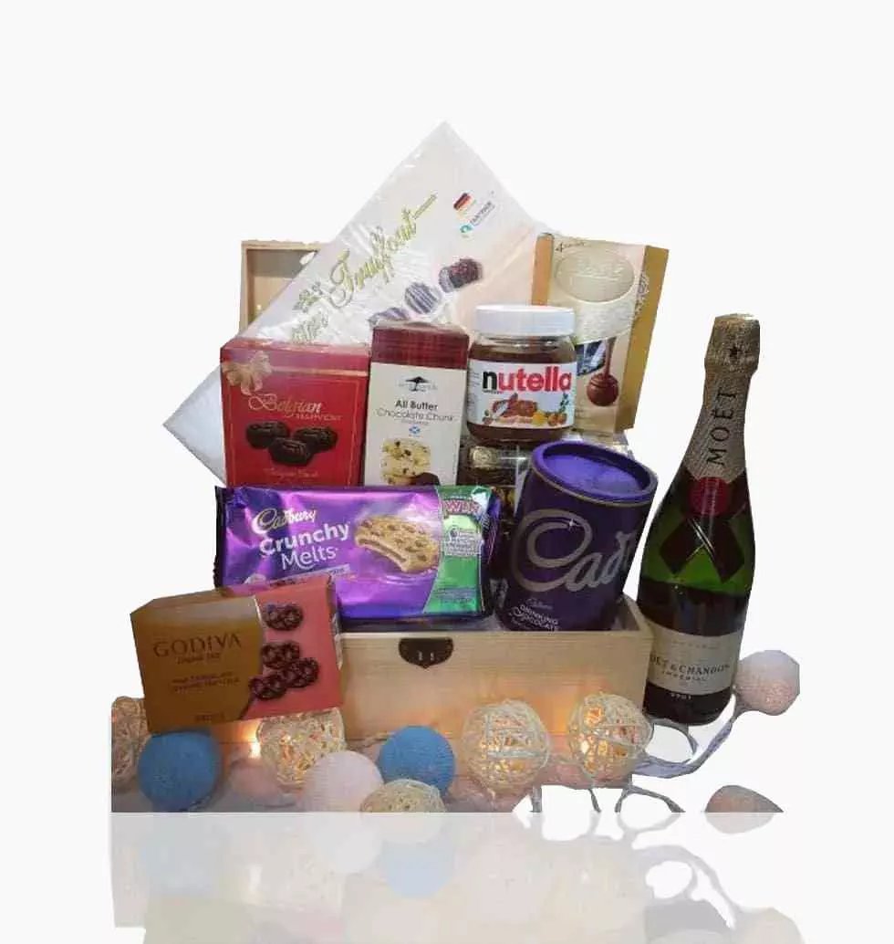 Chocolate With Champagne Hamper