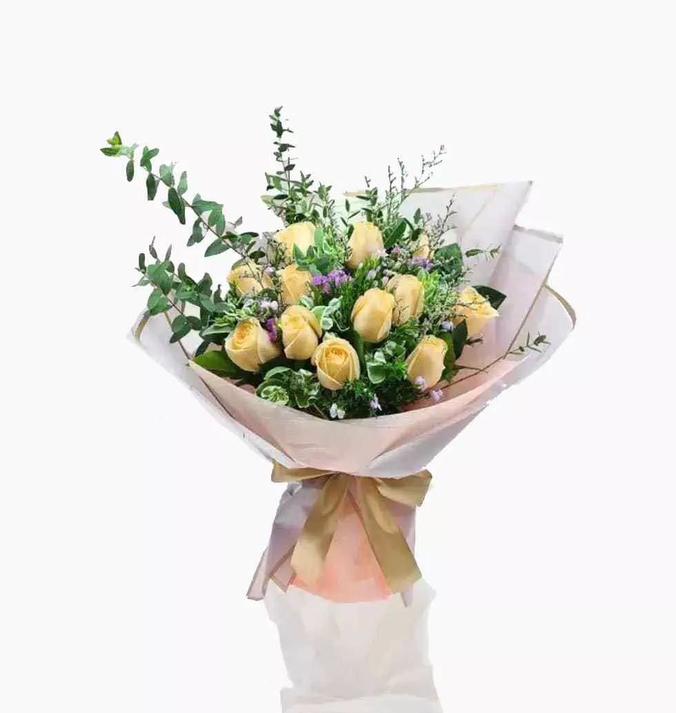 Bouquet Of 12 Roses (Color At Your Choice)