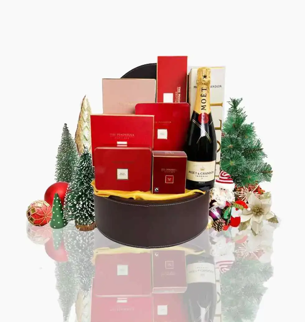 Hampers Filled With Opulent Gifts