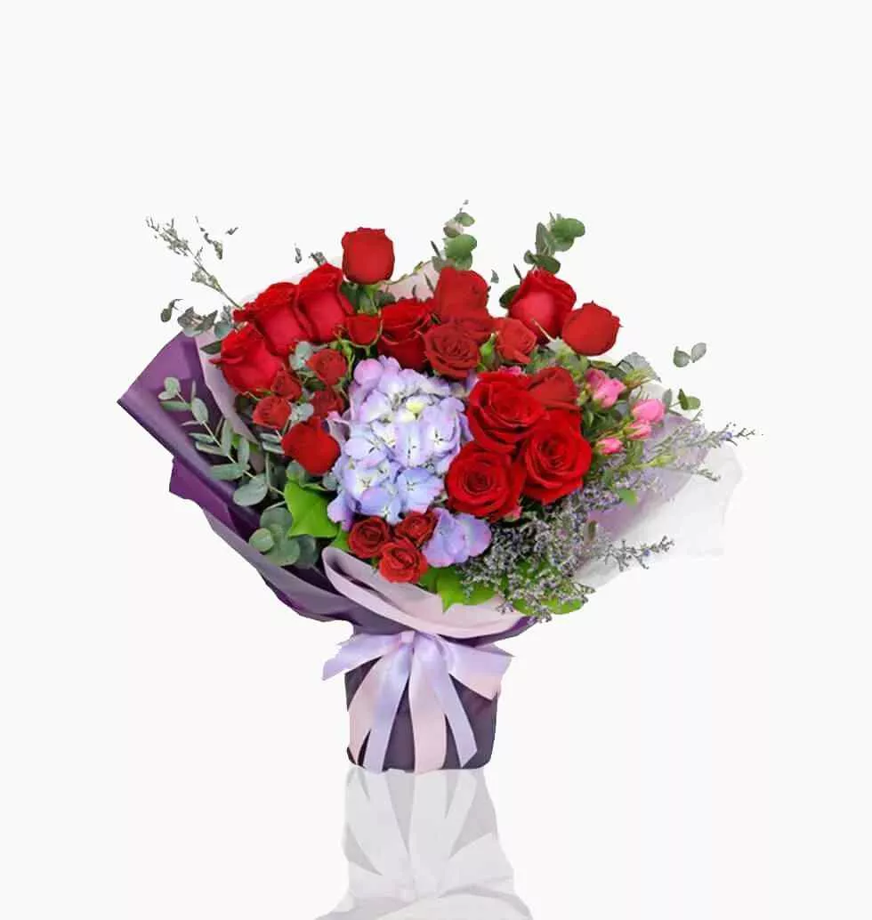 Romantic Flower Bouquet