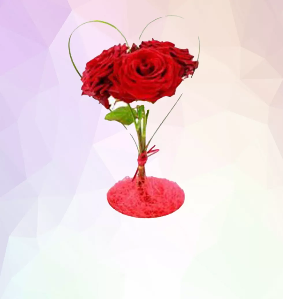 Jar With 3 Red Roses