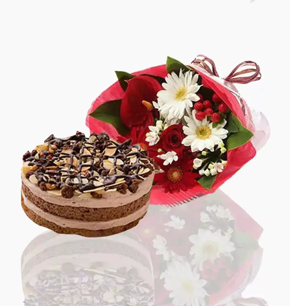 Sweet Cake & Stylish Bouquet