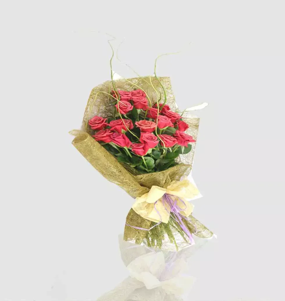 Bouquet Of 18 Red Roses