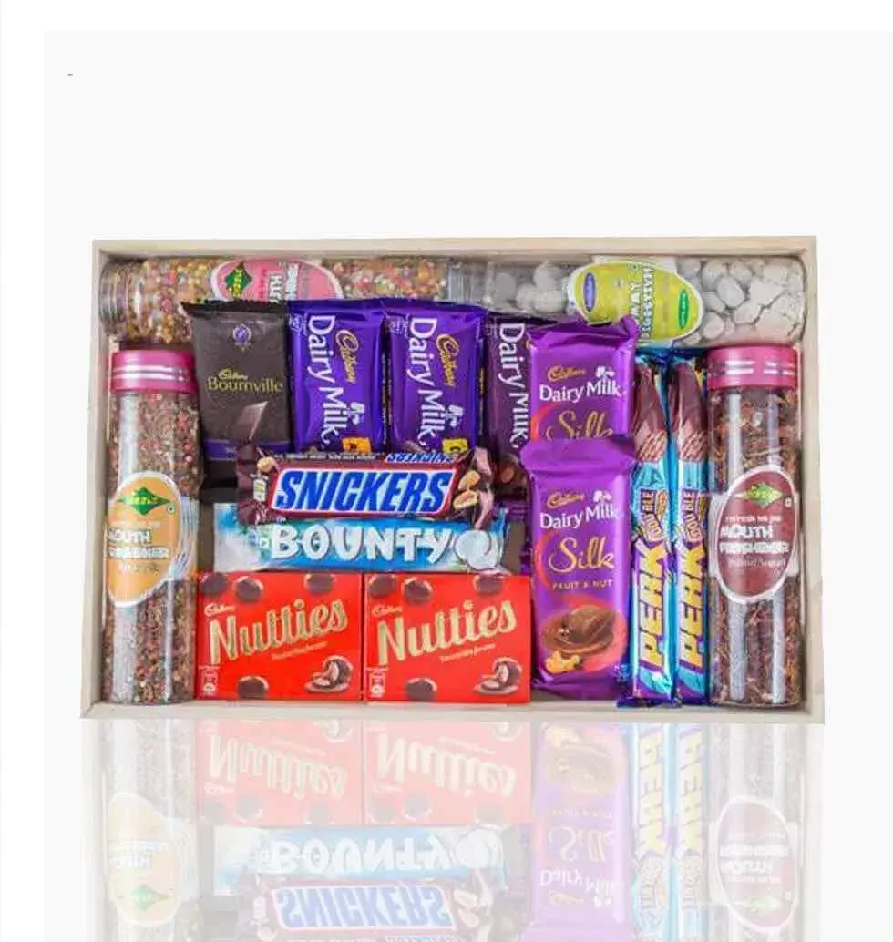 Chocolate And Snack Combo Hamper