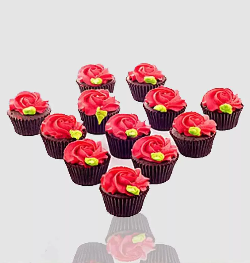 Garden Of Roses Cupcakes
