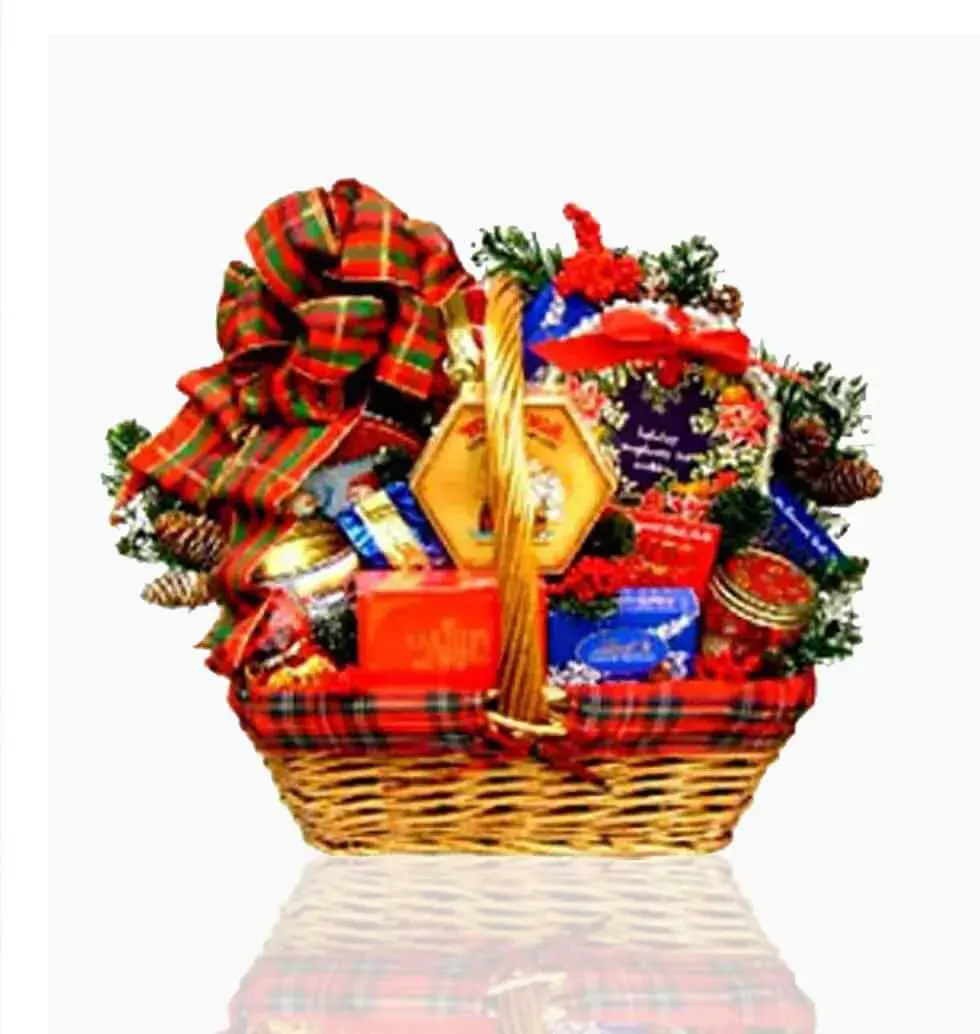 Stunning Food And Grocery Gift Hamper