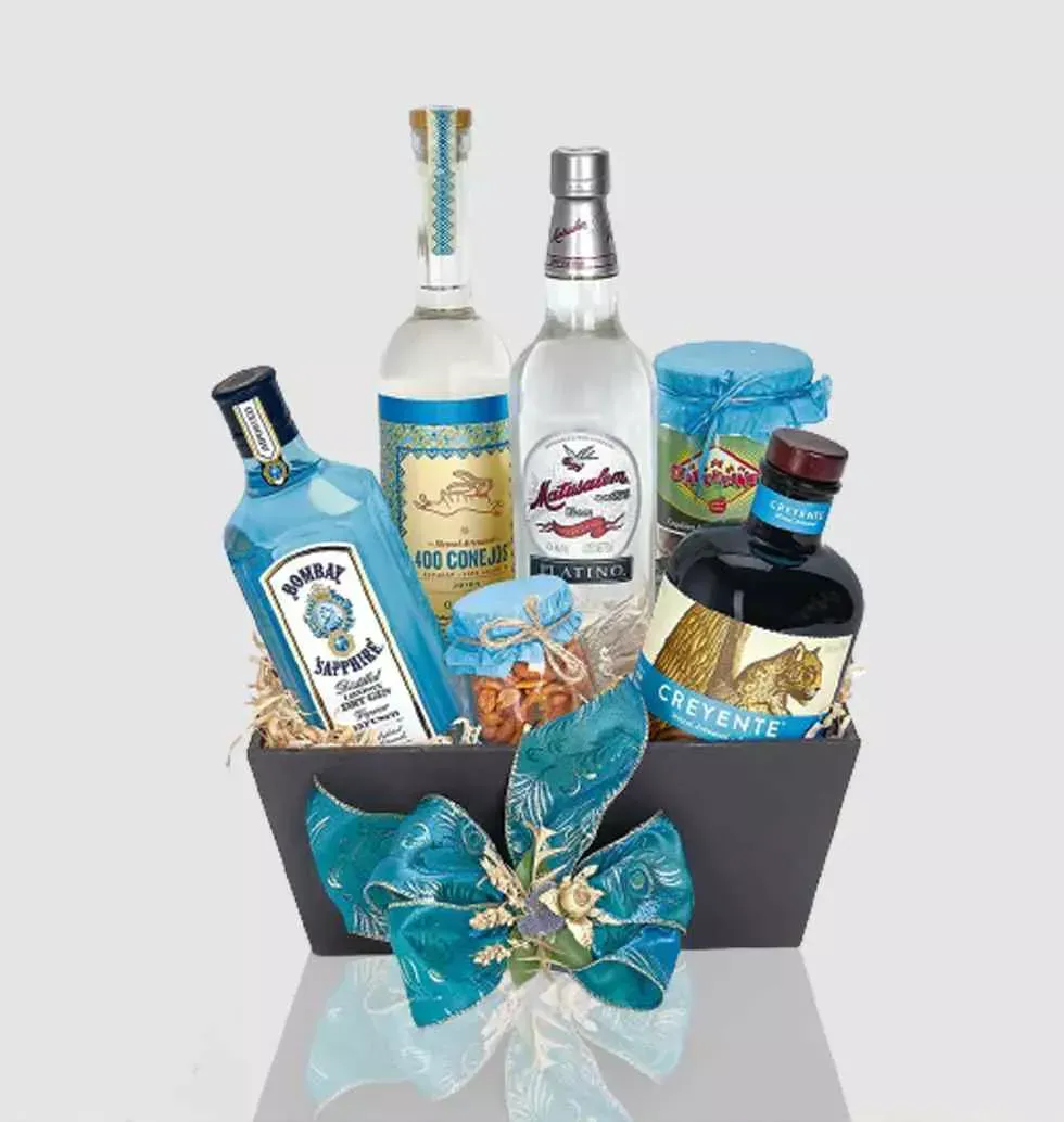 Spirits and Gourmet Delights Gift Set"