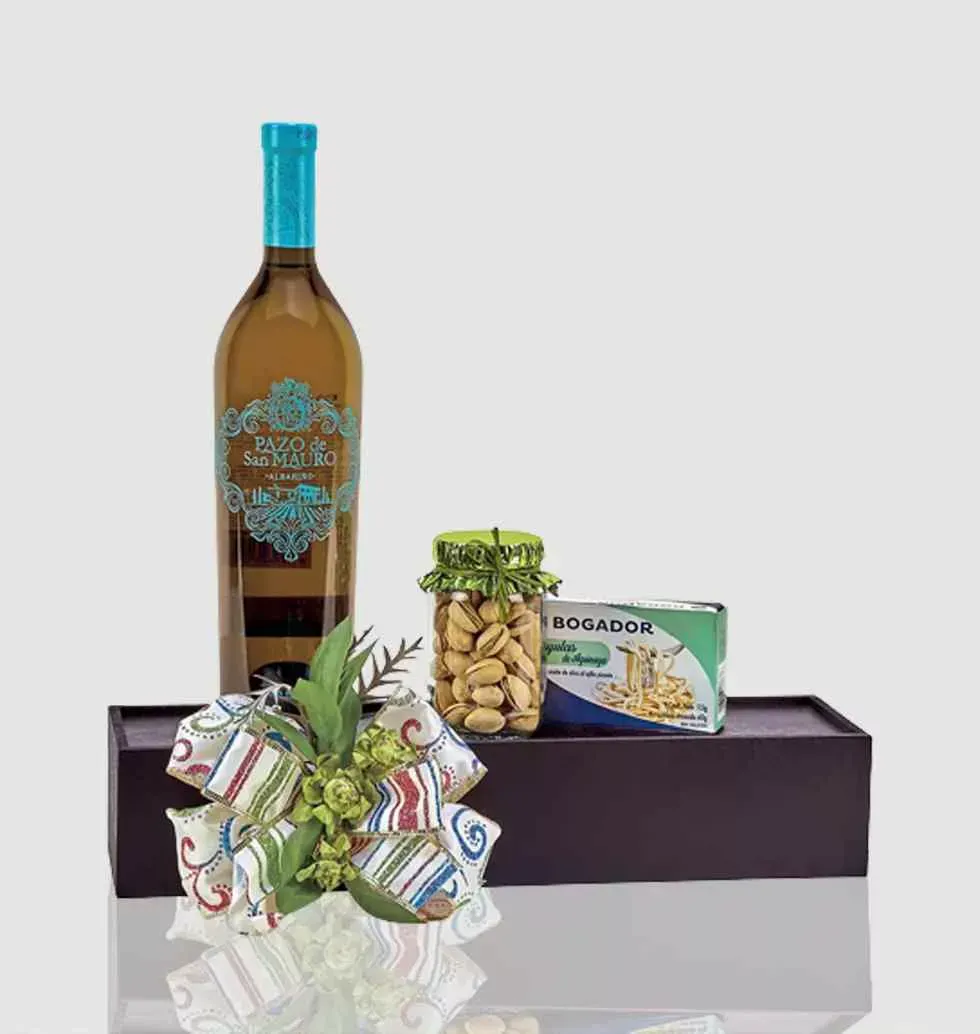 Rare and Unusual Gourmet Gift Set