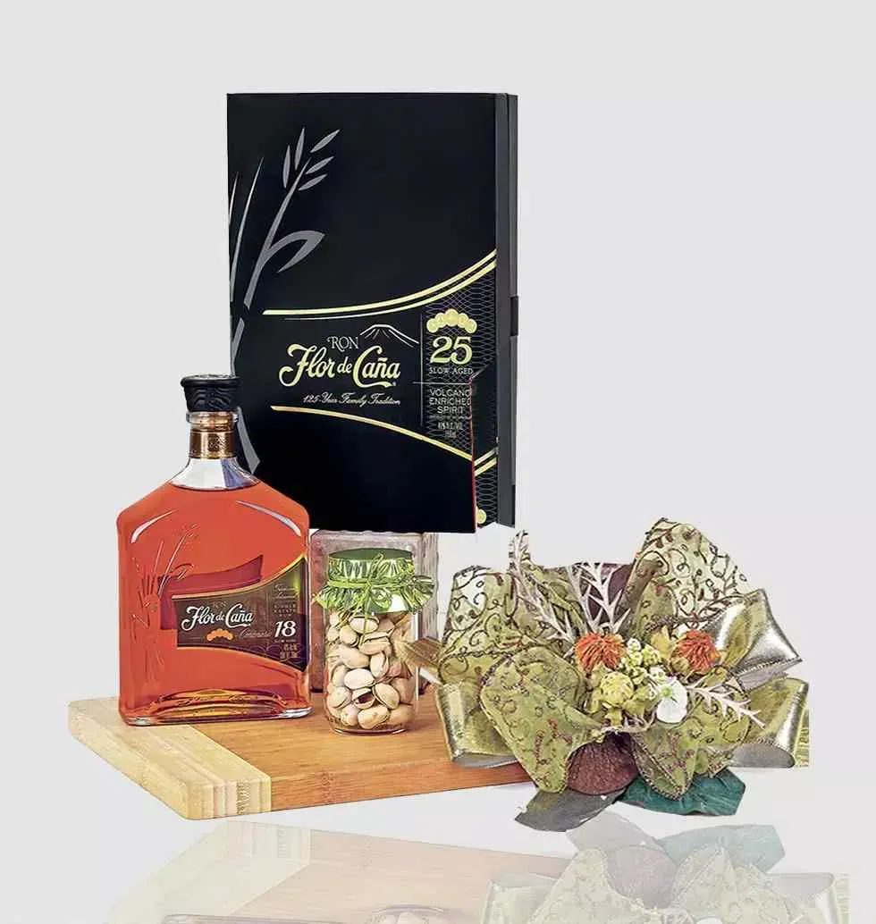 Luxury Rum and Gourmet Snack Gift Set