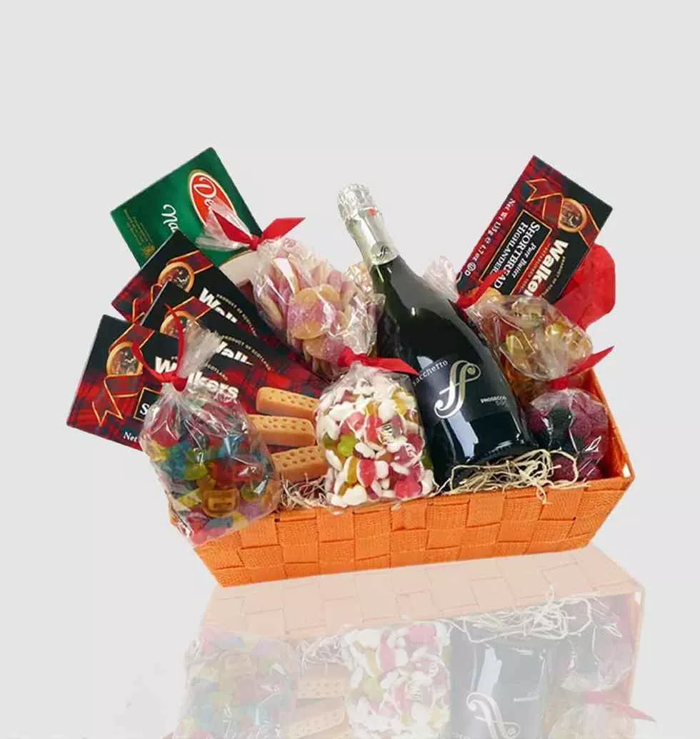 Candy Basket With Cookies