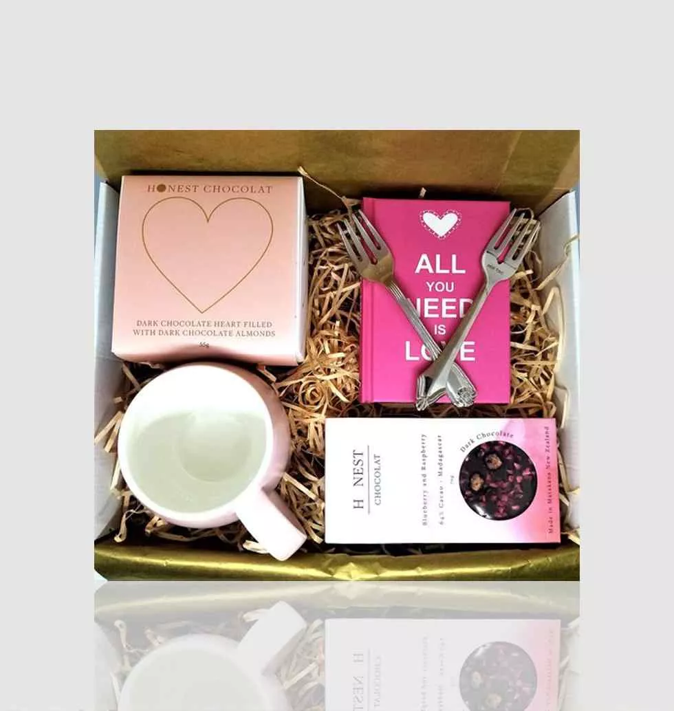 Valentine'S Day Gift Box