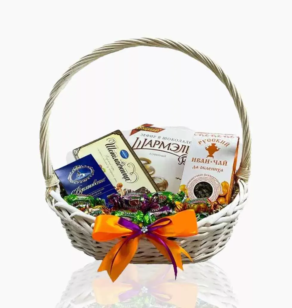 "Kremlin" Gift Basket