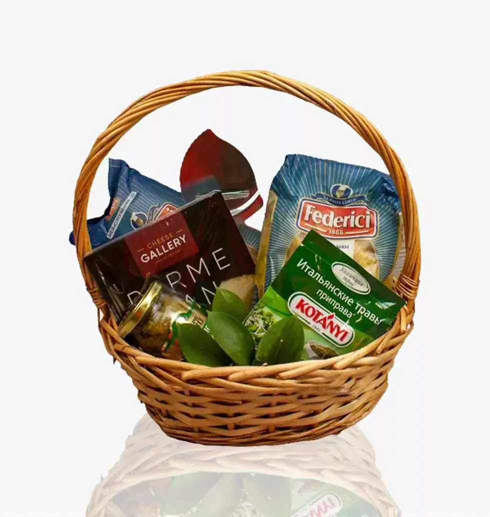 "Makaroshka" Gift Basket