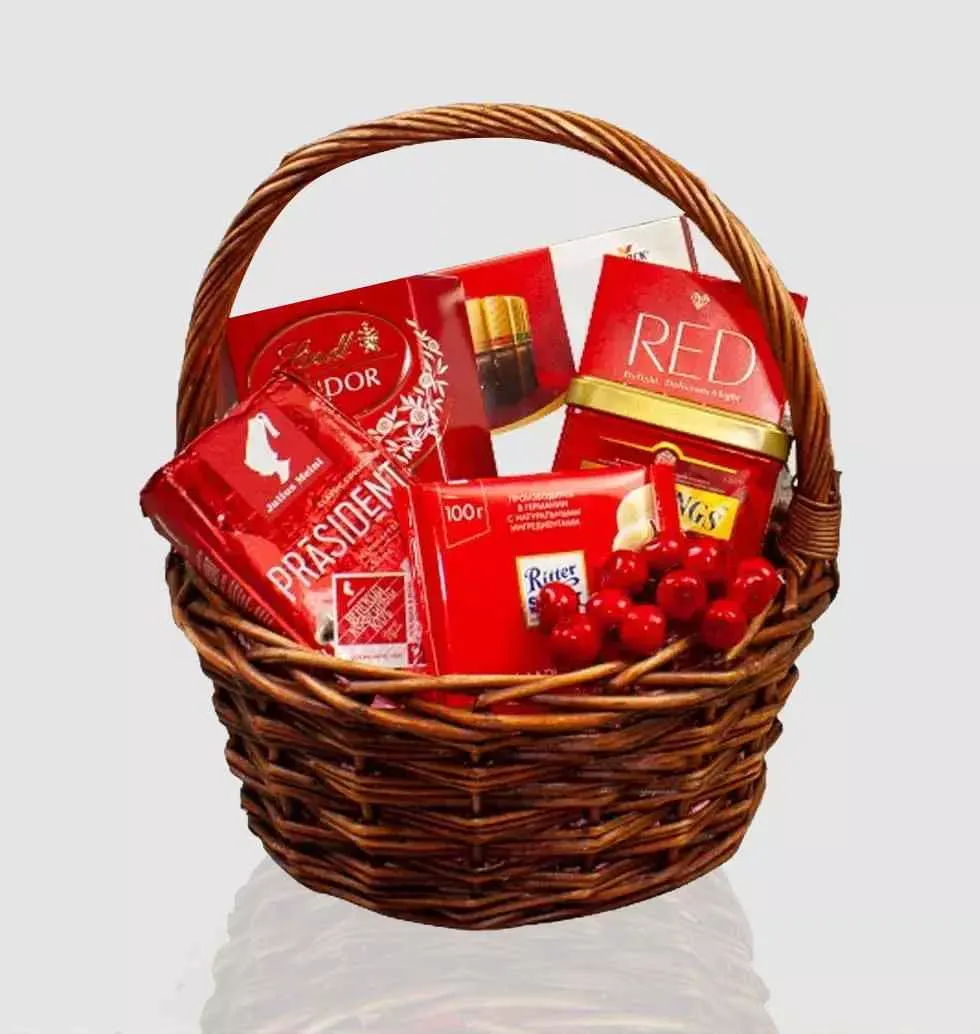 "Red Beauty" Gift Basket