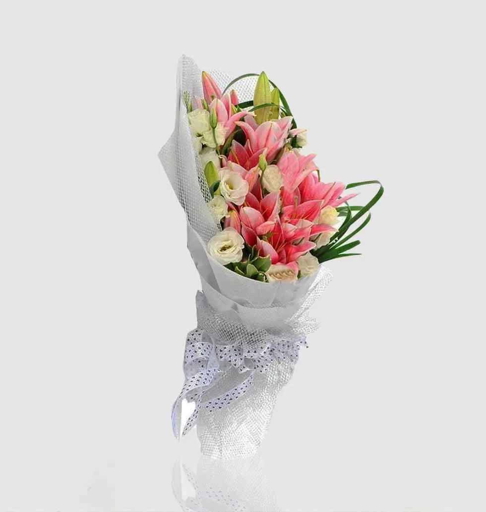 Order Blossoms Of Pure Elegance To Singapore