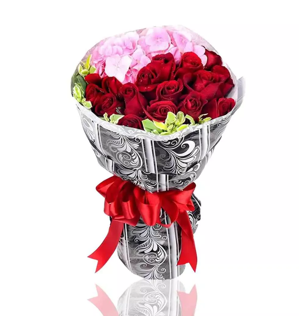 Order A Beautiful Flower Arrangement (Pink-Red) To Singapore
