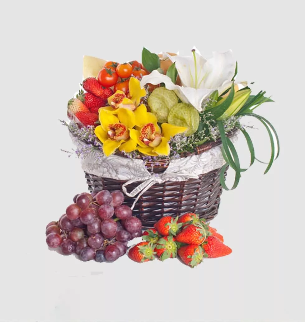 Order Fruit Basket With Freshness To Singapore