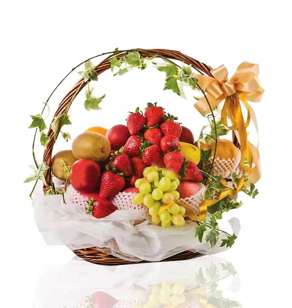 Order Attractive Gift Basket To Singapore