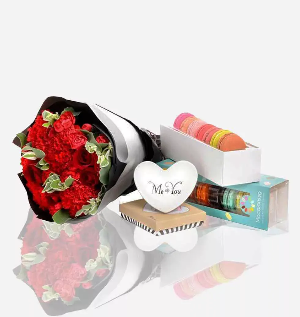 Order Red Rose Gift Box To Singapore
