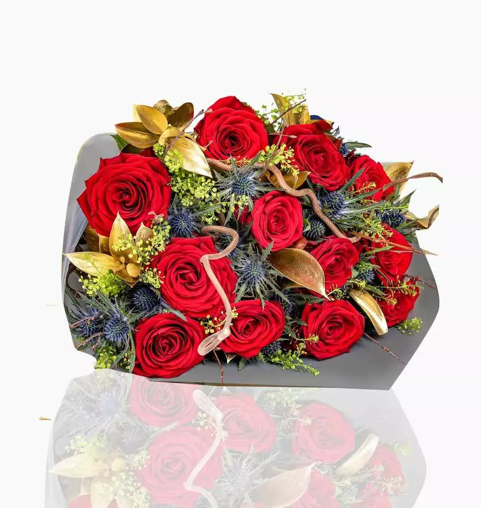 Vibrant Rose Bouquet With Limonium & Eryngium