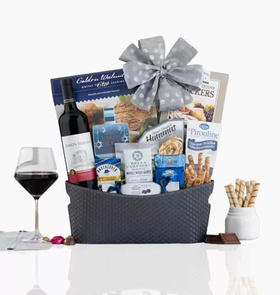 Classic Wine And Gourmet Basket