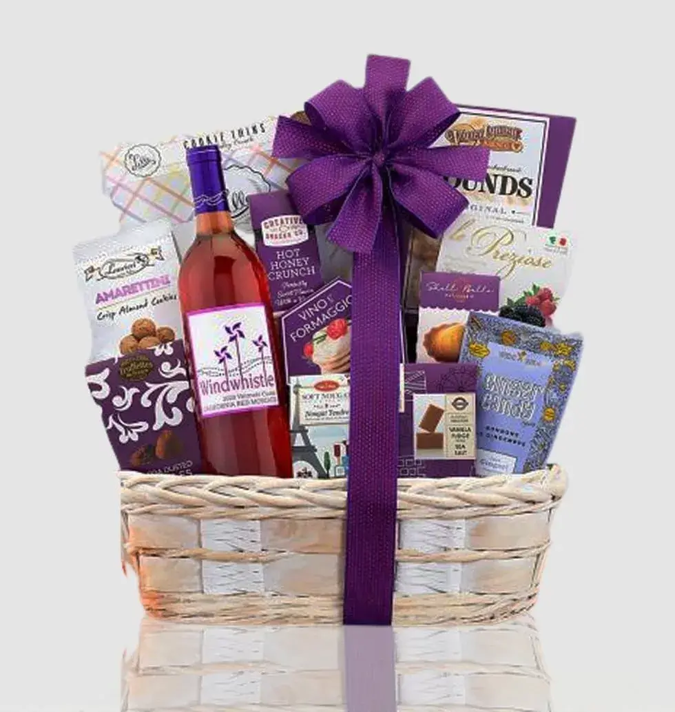 Gourmet Selections & Fine Sips Gift Set